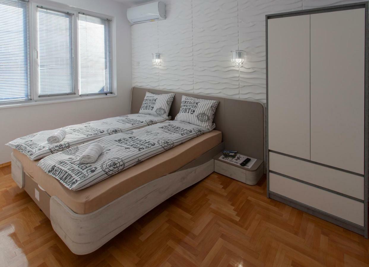 Diamond Center Apartment